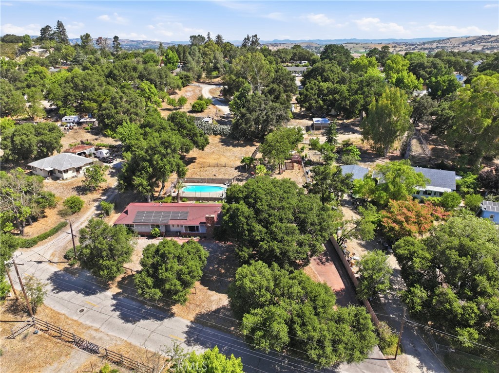 3855 Colima Road Atascadero, CA 93422 - Photo 40 of 53
