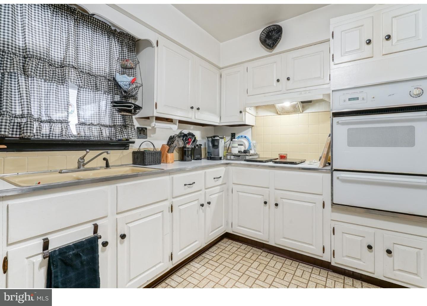 9 Deptford Road Glassboro, NJ 08028 - Photo 12 of 25