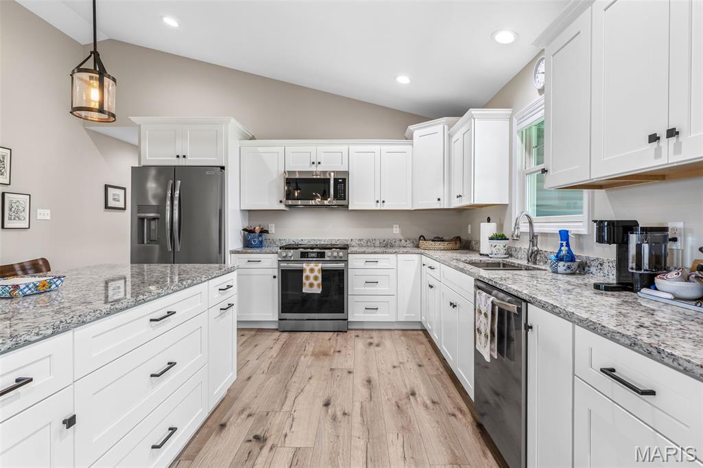 119 Buford Mountain Road Farmington, MO 63640 - Photo 12 of 54