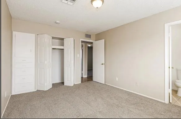 $1,599 | 8233 West Indianola Avenue, Phoenix, AZ 85033