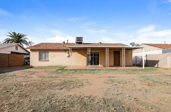 $1,599 | 8233 West Indianola Avenue, Phoenix, AZ 85033