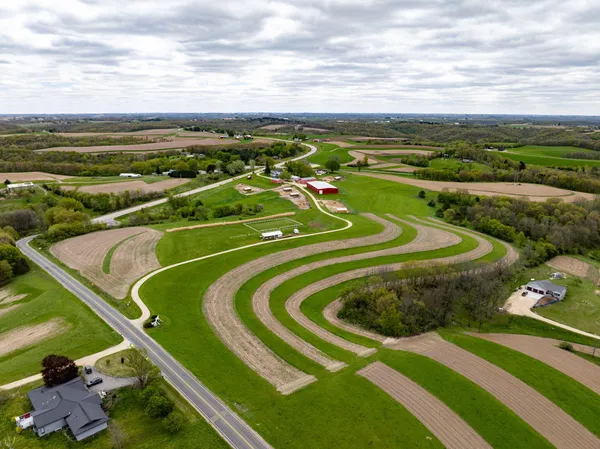 $875,000 | W4102 Ober Road, Greenfield, WI 54623