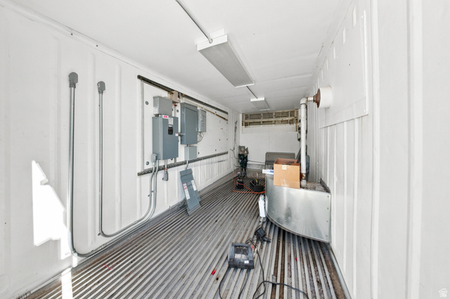 1063 West Kolob Ranch Drive Springdale, UT 84767 - Photo 35 of 61 Industrial-style interior with corrugated metal flooring and white paneled walls