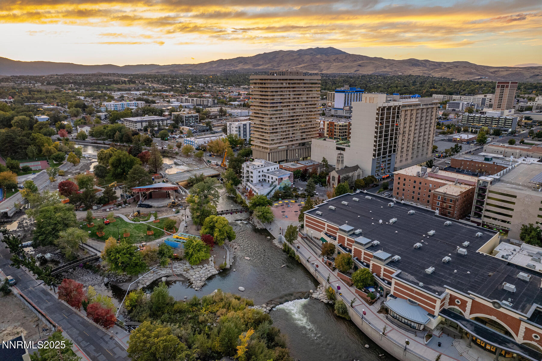 100 North Arlington Avenue, Unit 7K Reno, NV 89501 - Photo 21 of 28 an aerial view of multiple house