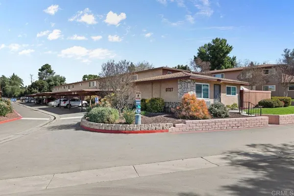 $300,000 | 9727 Winter Gardens Boulevard, Unit 92, Lakeside, CA 92040