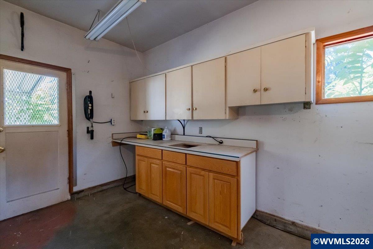 18441 Southeast Clinton Street Gresham, OR 97030 - Photo 27 of 47