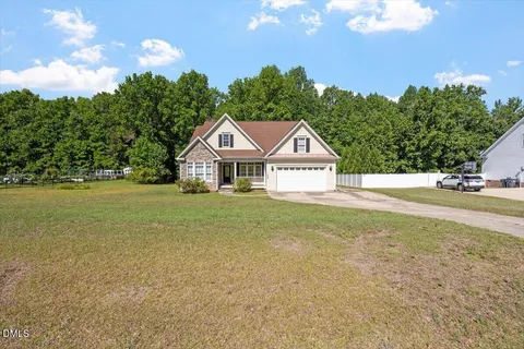$425,000 | 1428 Hopson Downs Court, Holly Springs, NC 27540