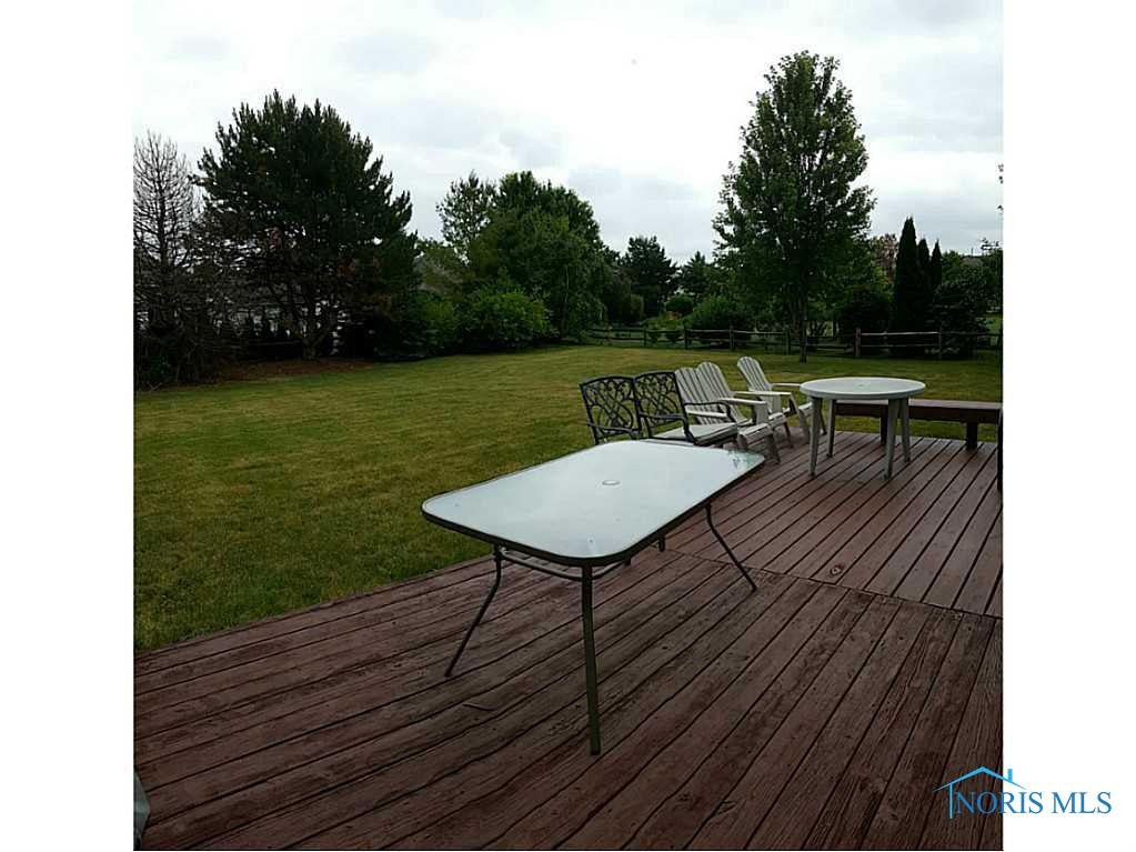 324 Ridgepoint Circle Waterville, OH 43566 - Photo 2 of 20 Gallery Image 2
