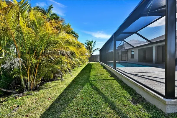 $650,000 | 3613 Northwest 1st Street, Cape Coral, FL 33993