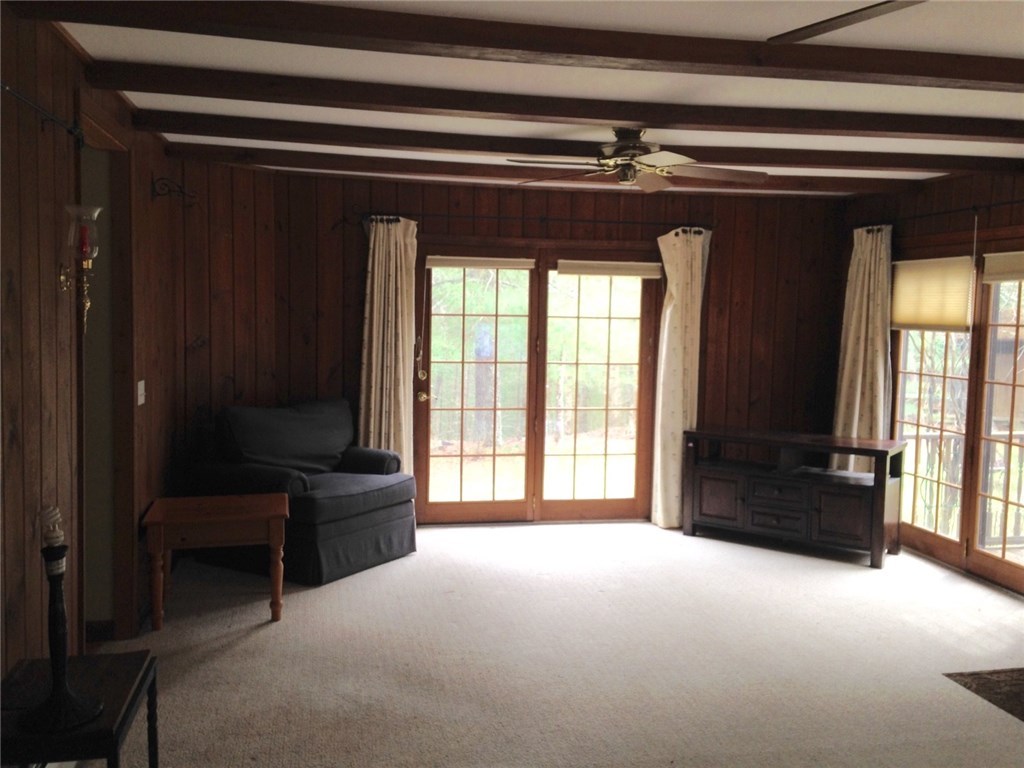 247 Nicholas Road Coventry, RI 02827 - Photo 15 of 34