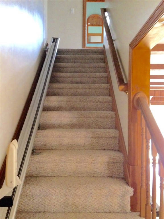 247 Nicholas Road Coventry, RI 02827 - Photo 26 of 34 STEPS TO SECOND FLOOR
