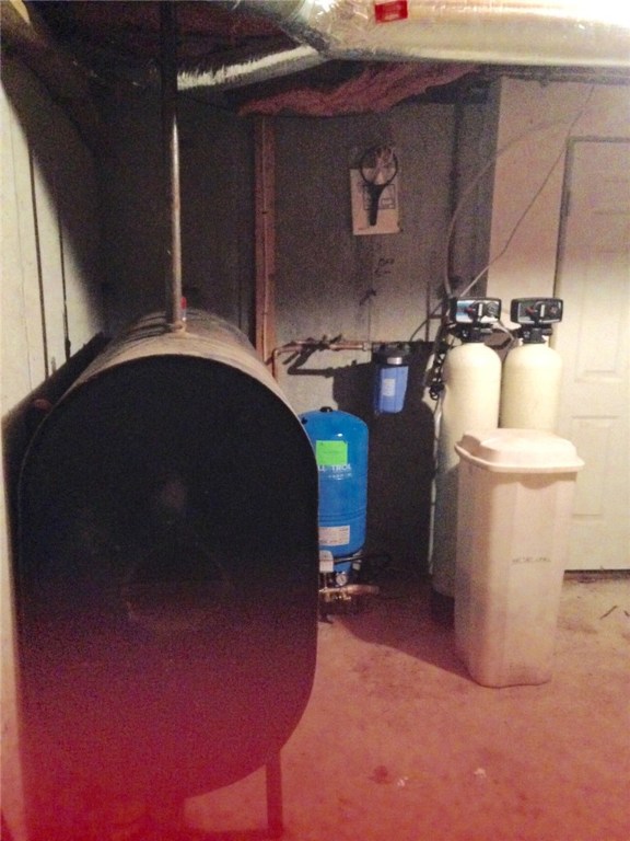 247 Nicholas Road Coventry, RI 02827 - Photo 31 of 34 OIL TANK AND WELL/BASEMENT