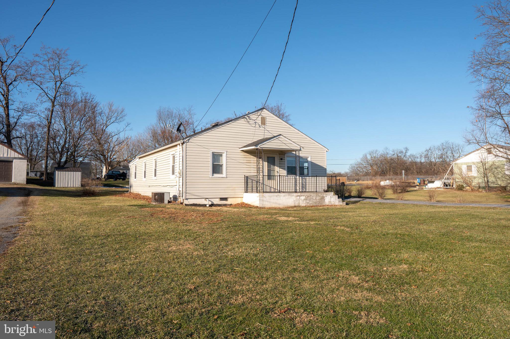 3416 Papermill Road Winchester, VA 22602 - Photo 3 of 30 Gallery Image 3