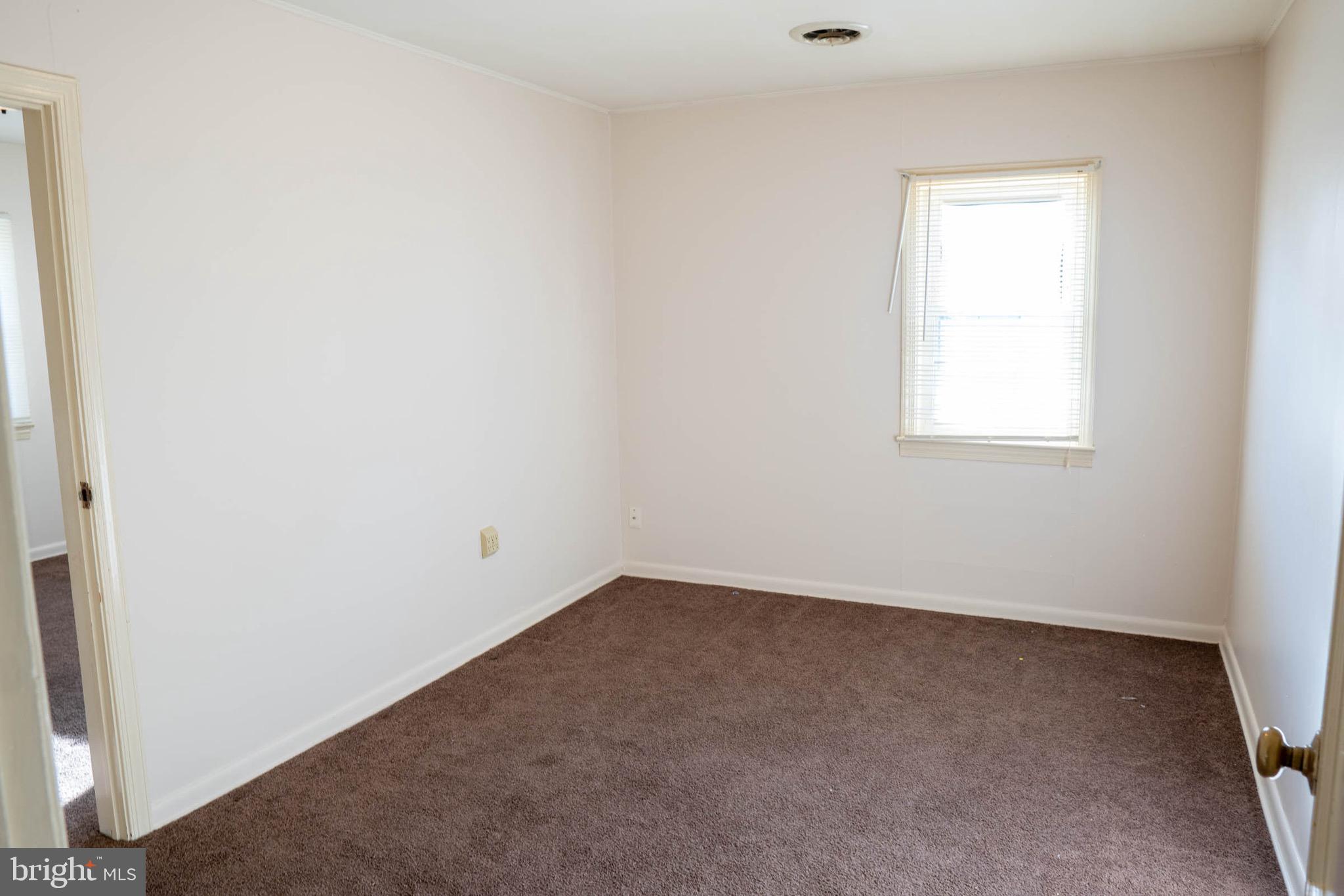 3416 Papermill Road Winchester, VA 22602 - Photo 9 of 30 Gallery Image 9