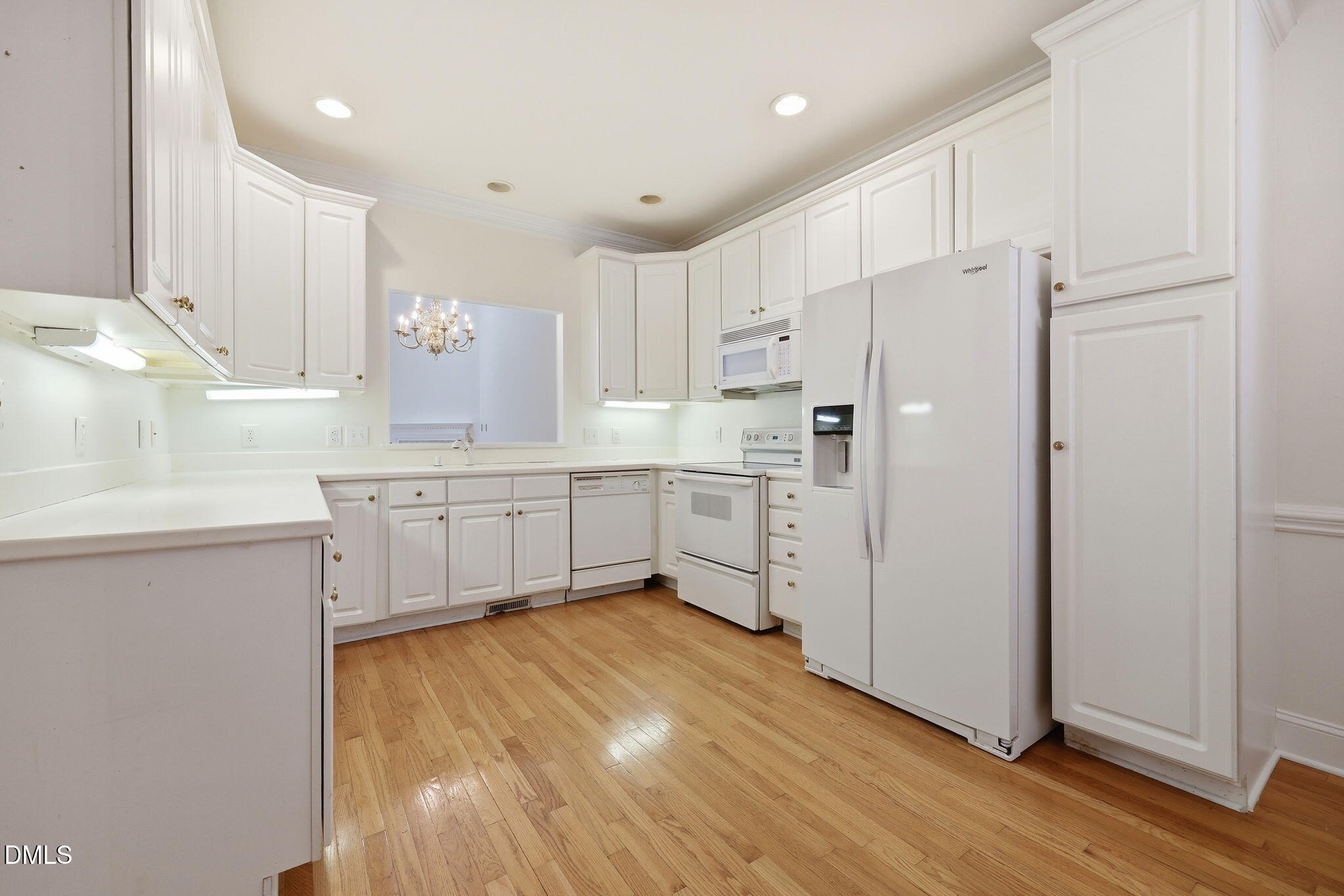 3412 Sir Colleton Court Raleigh, NC 27612 - Photo 8 of 41 17-web-or-mls-IMG_0637