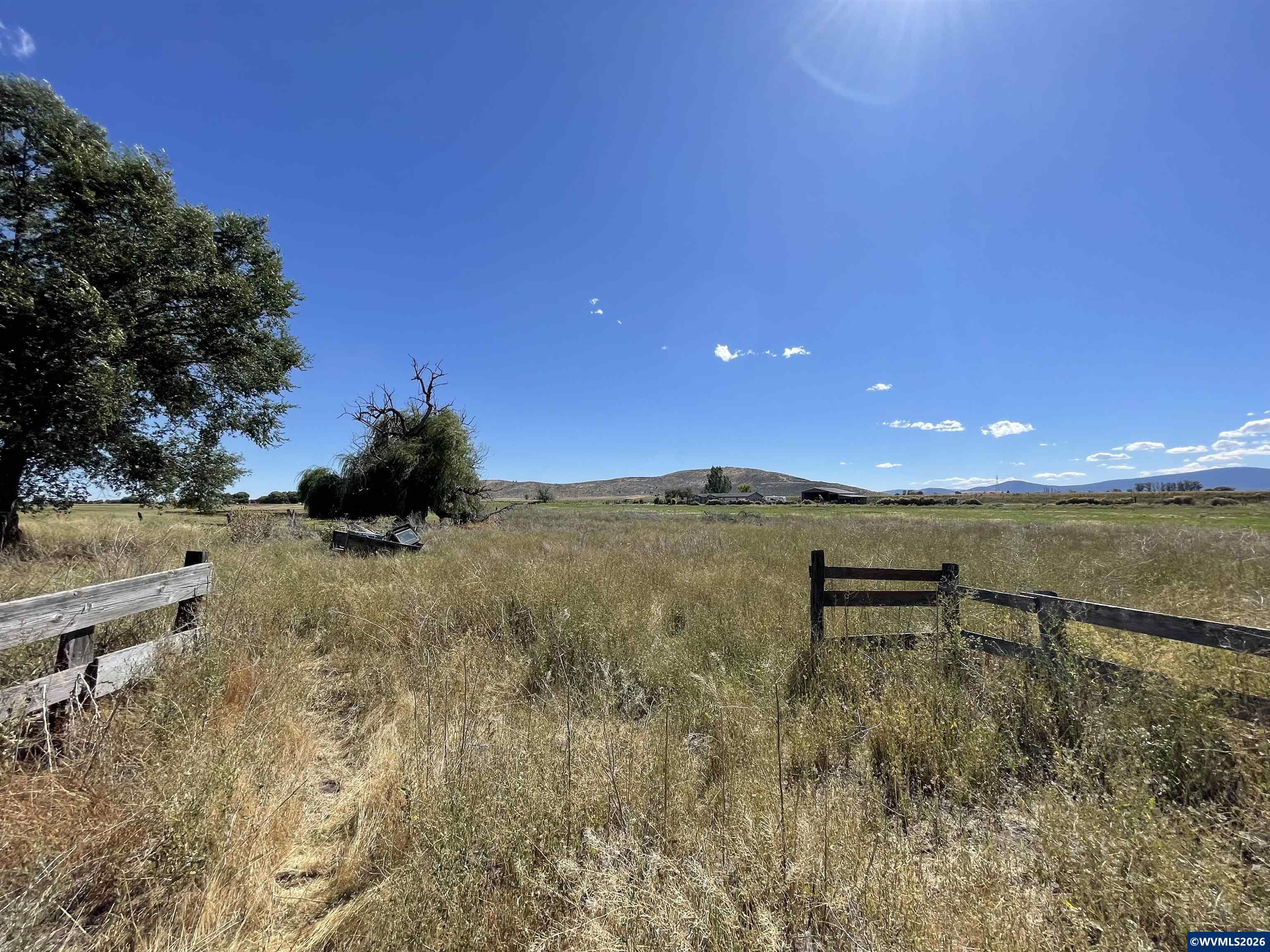 2202 Joe Wright Road Klamath Falls, OR 97603 - Photo 16 of 25