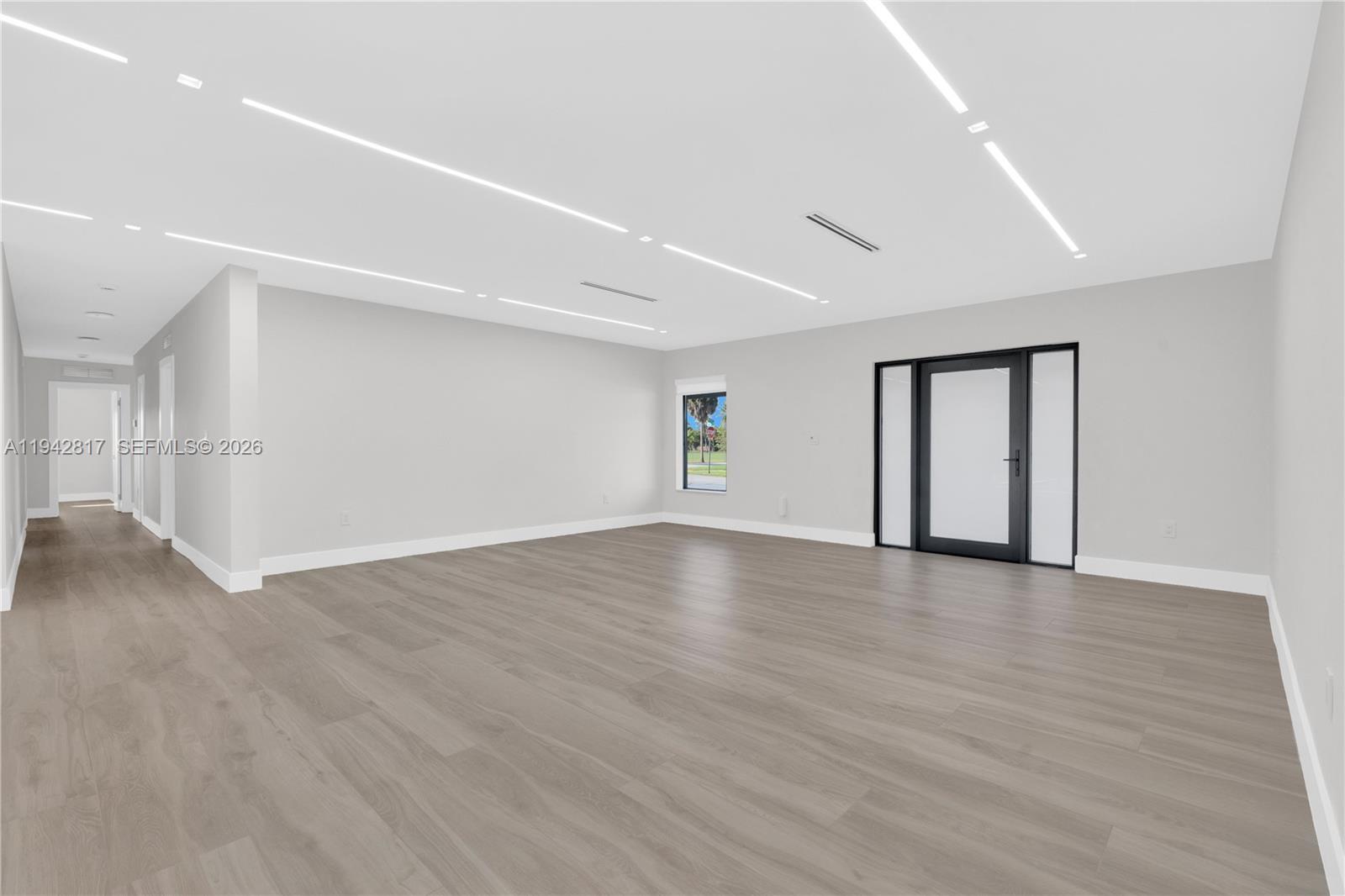 12751 Southwest 92nd Court Miami, FL 33176 - Photo 10 of 42