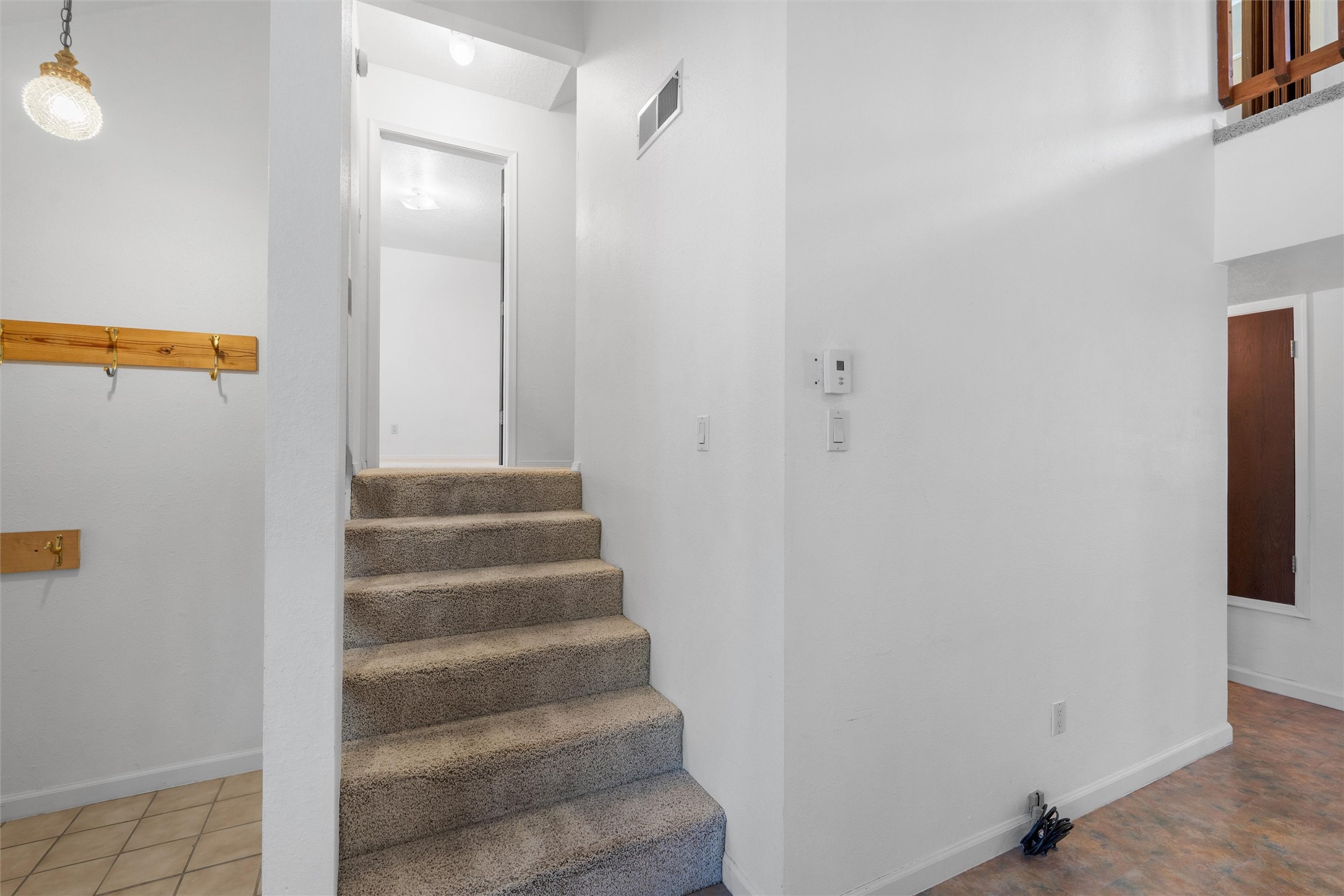 2335 N Road, Unit B Los Alamos, NM 87544 - Photo 20 of 33