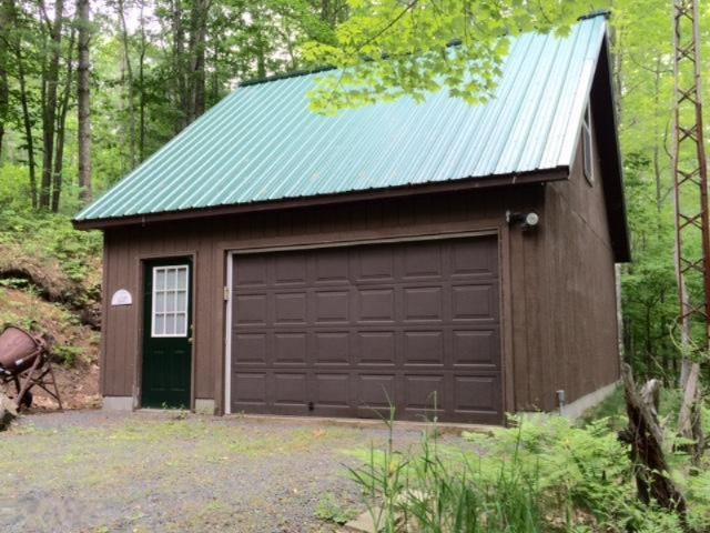 5540 East Deer Road Fountain, MI 49410 - Photo 12 of 16 Garage With Loft