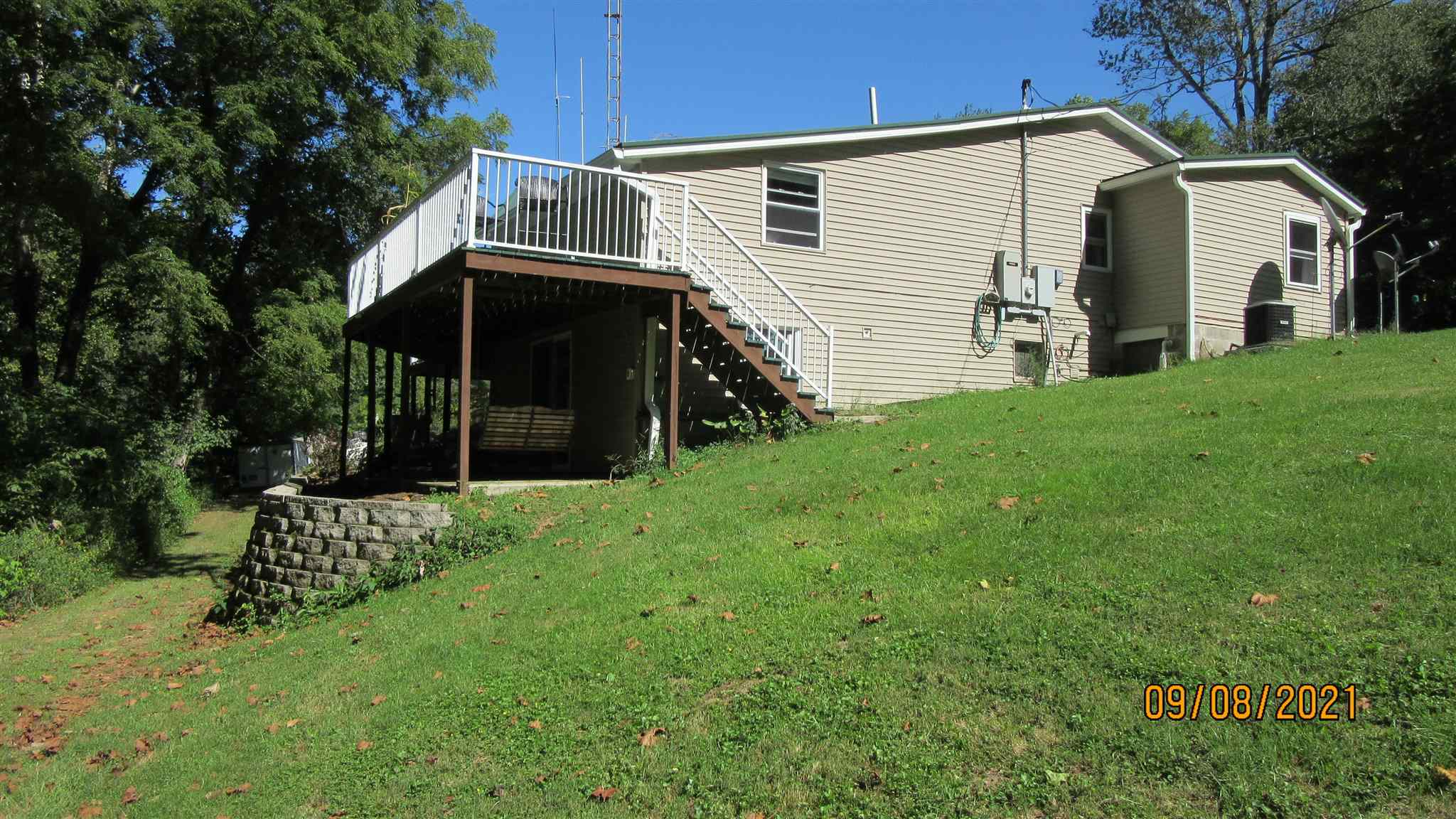 1320 Popcorn Road Springville, IN 47462 - Photo 2 of 29