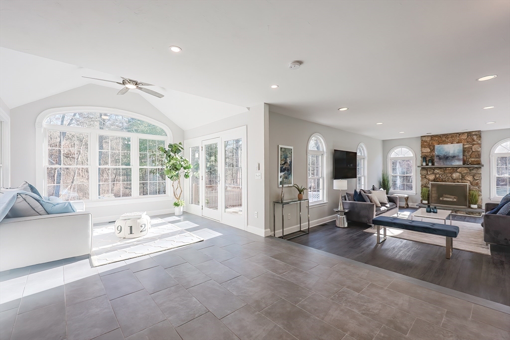 21 Riverside Road Franklin, MA 02038 - Photo 21 of 42