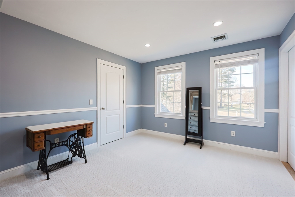 21 Riverside Road Franklin, MA 02038 - Photo 28 of 42