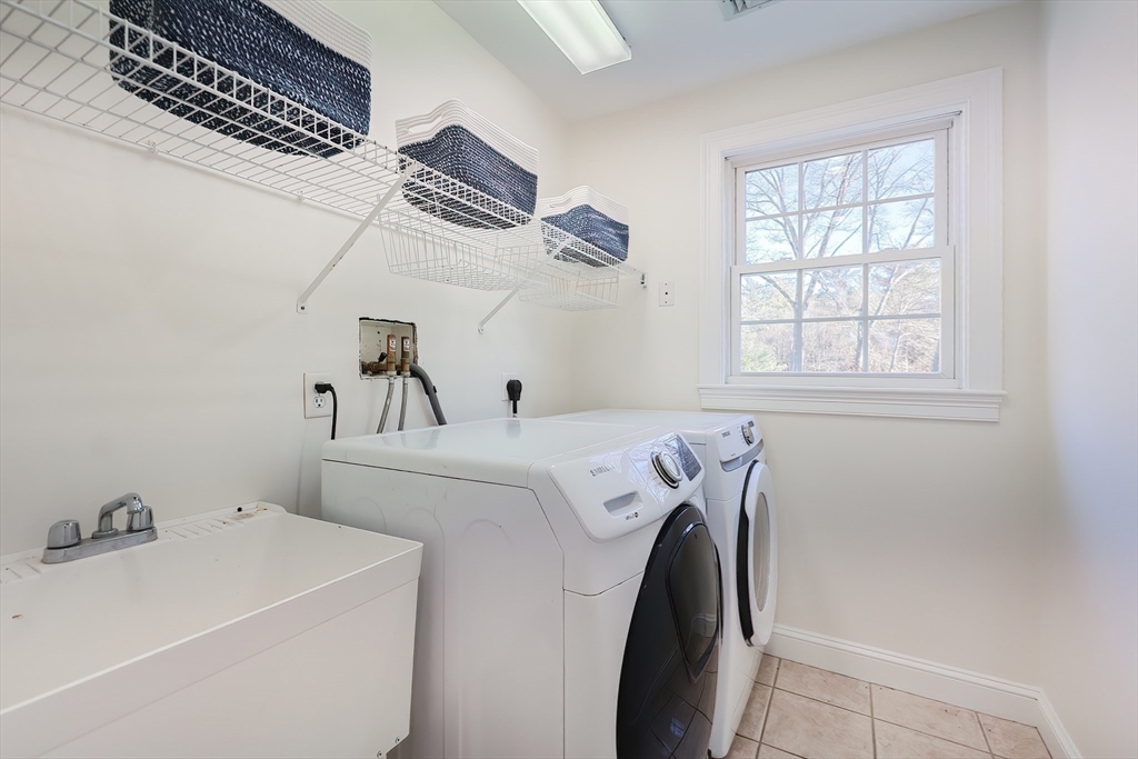 21 Riverside Road Franklin, MA 02038 - Photo 29 of 42