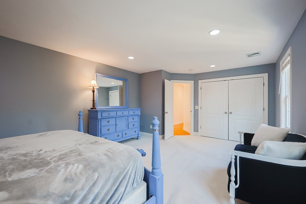 21 Riverside Road Franklin, MA 02038 - Photo 30 of 42