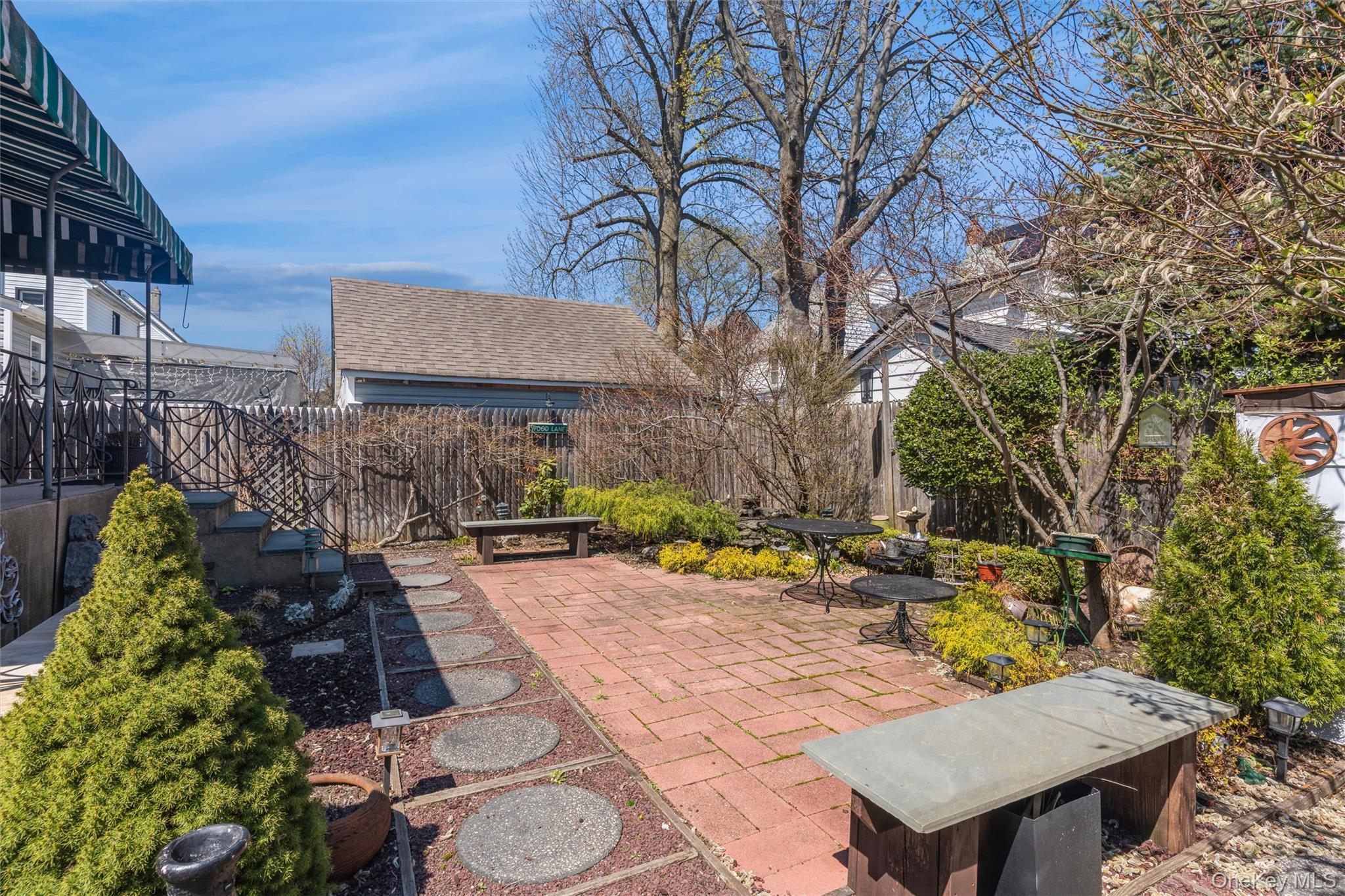 33 Carstairs Road Valley Stream, NY 11581 - Photo 22 of 31
