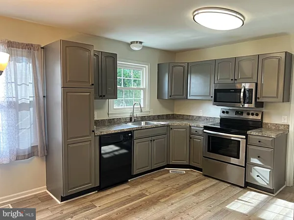 $2,900 | 17447 Pelham View Drive, Culpeper, VA 22701