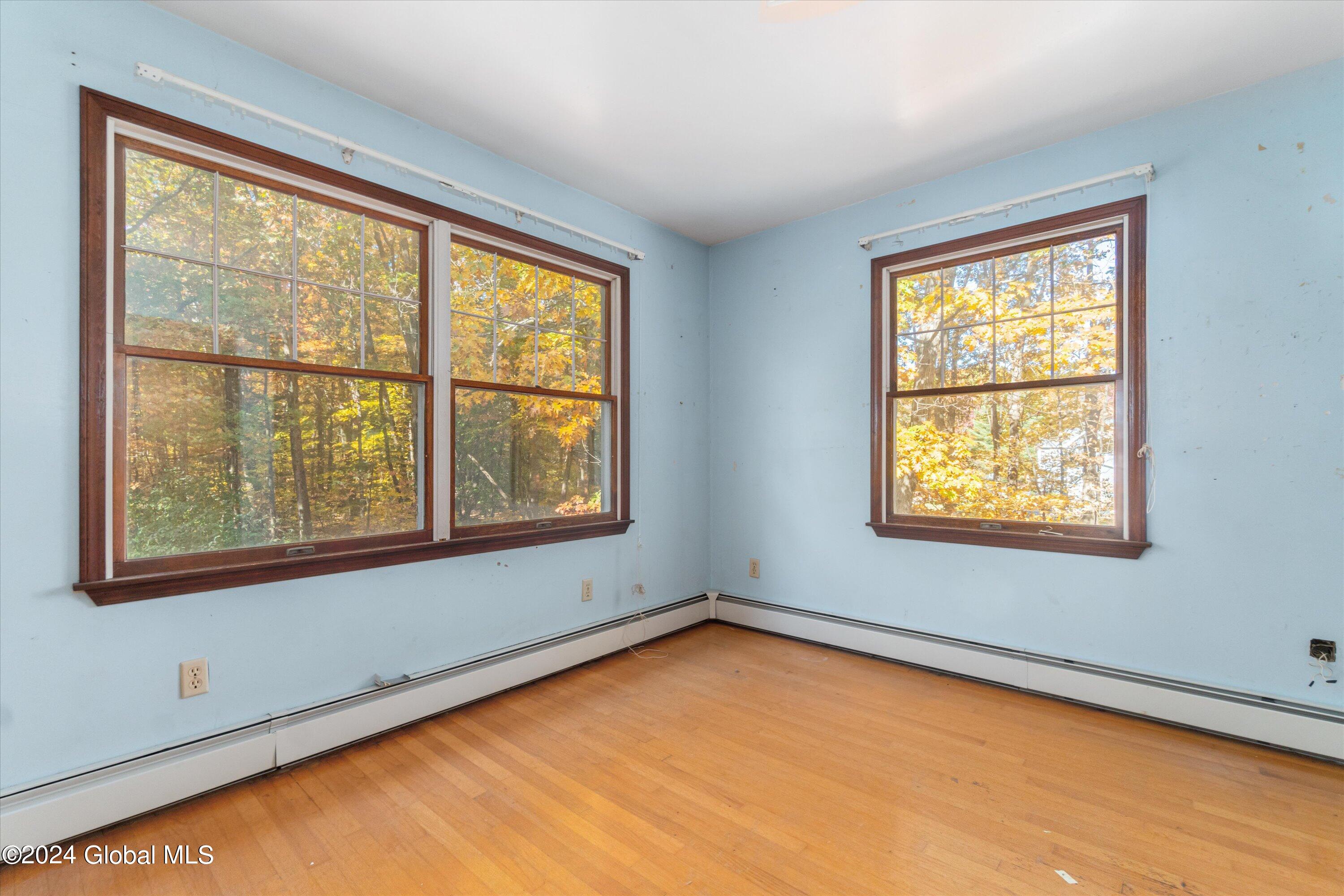 206 Van Aernem Road Malta, NY 12020 - Photo 20 of 39 42-DSC00860