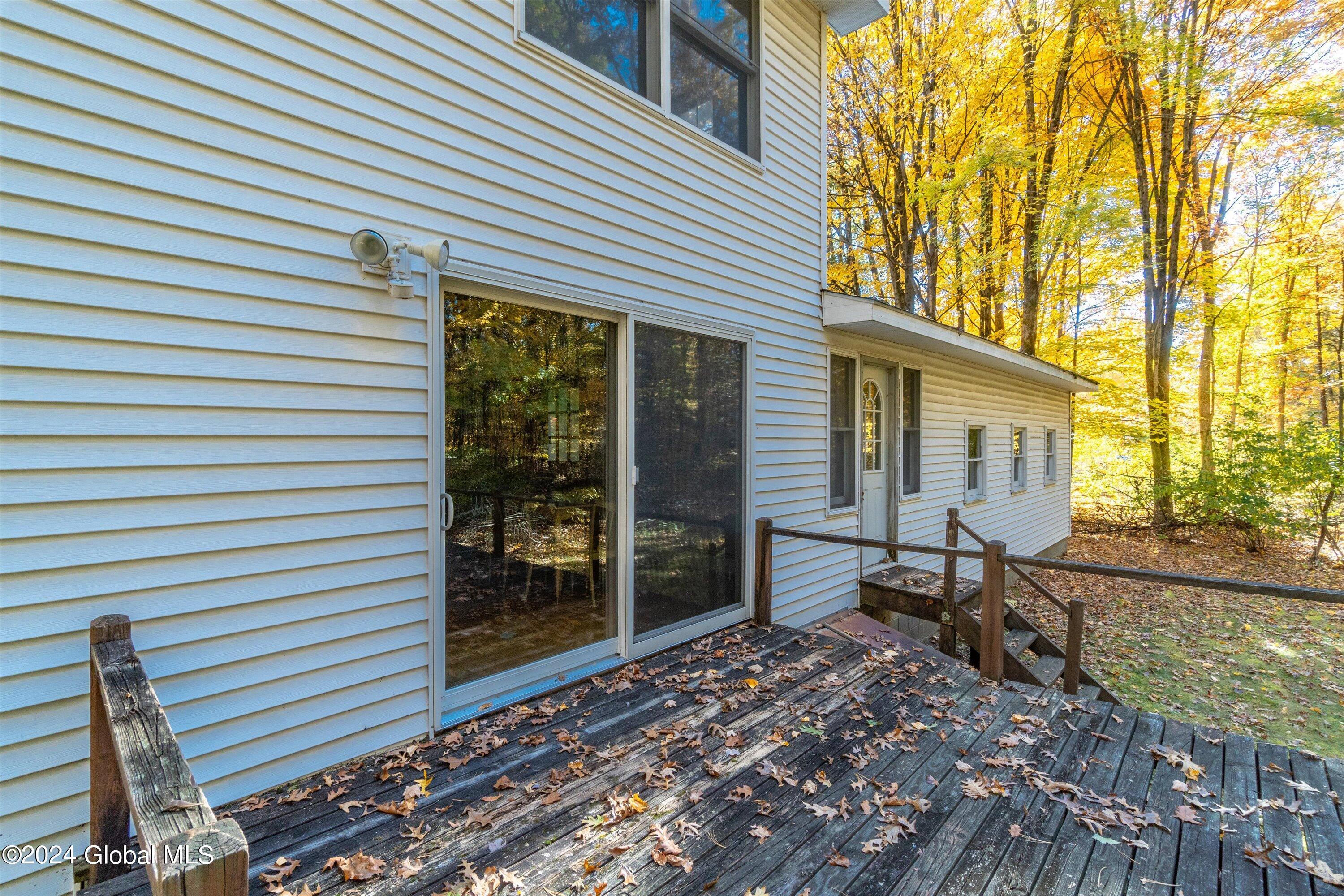 206 Van Aernem Road Malta, NY 12020 - Photo 27 of 39 12-206 Van Aernem Rd-12