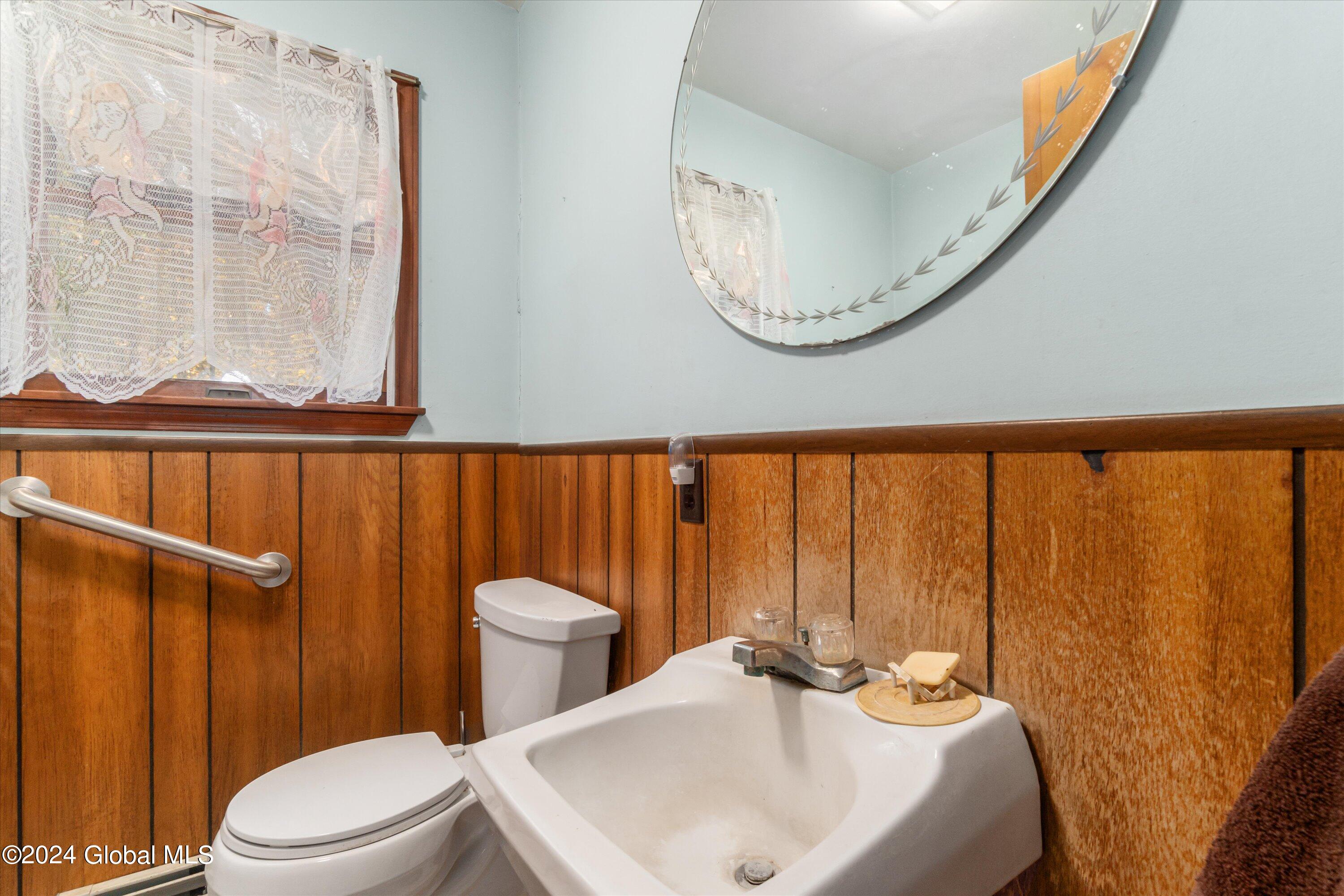 206 Van Aernem Road Malta, NY 12020 - Photo 10 of 39 26-DSC00826