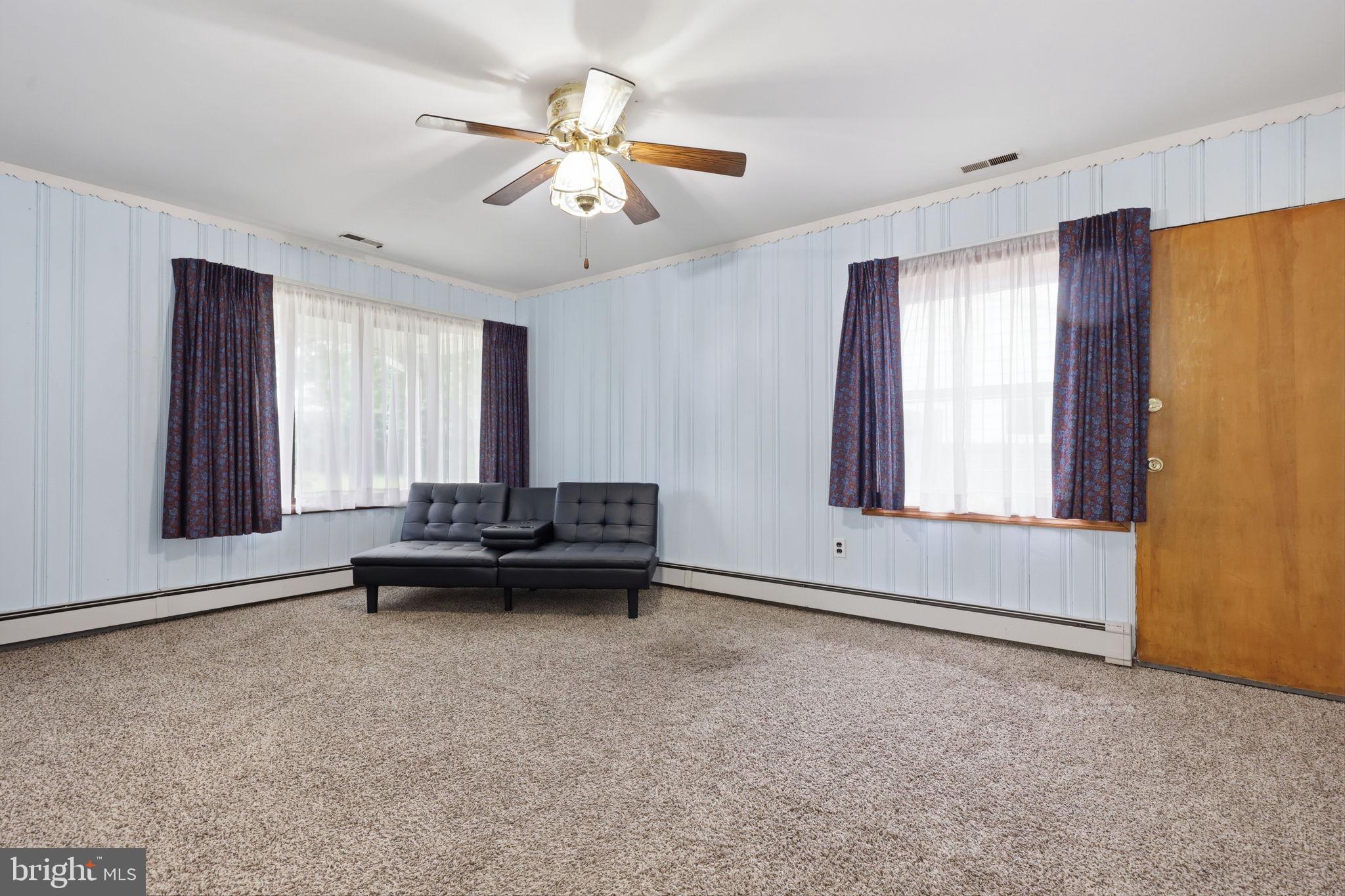 268 Blue Ridge Drive Levittown, PA 19057 - Photo 10 of 26 Living room