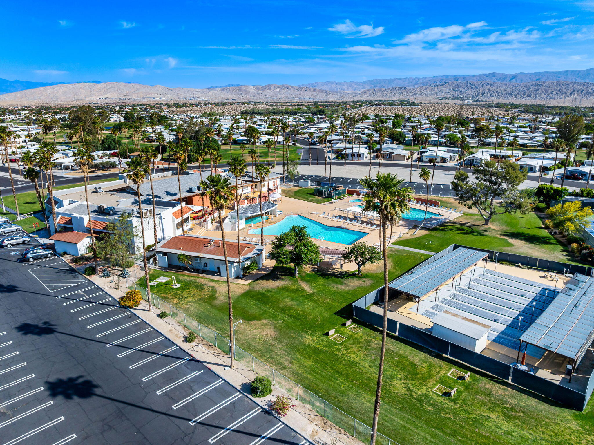 33204 Laredo Circle Thousand Palms, CA 92276 - Photo 52 of 62 55-web-or-mls-WM_Laura_0525_OPMG_055