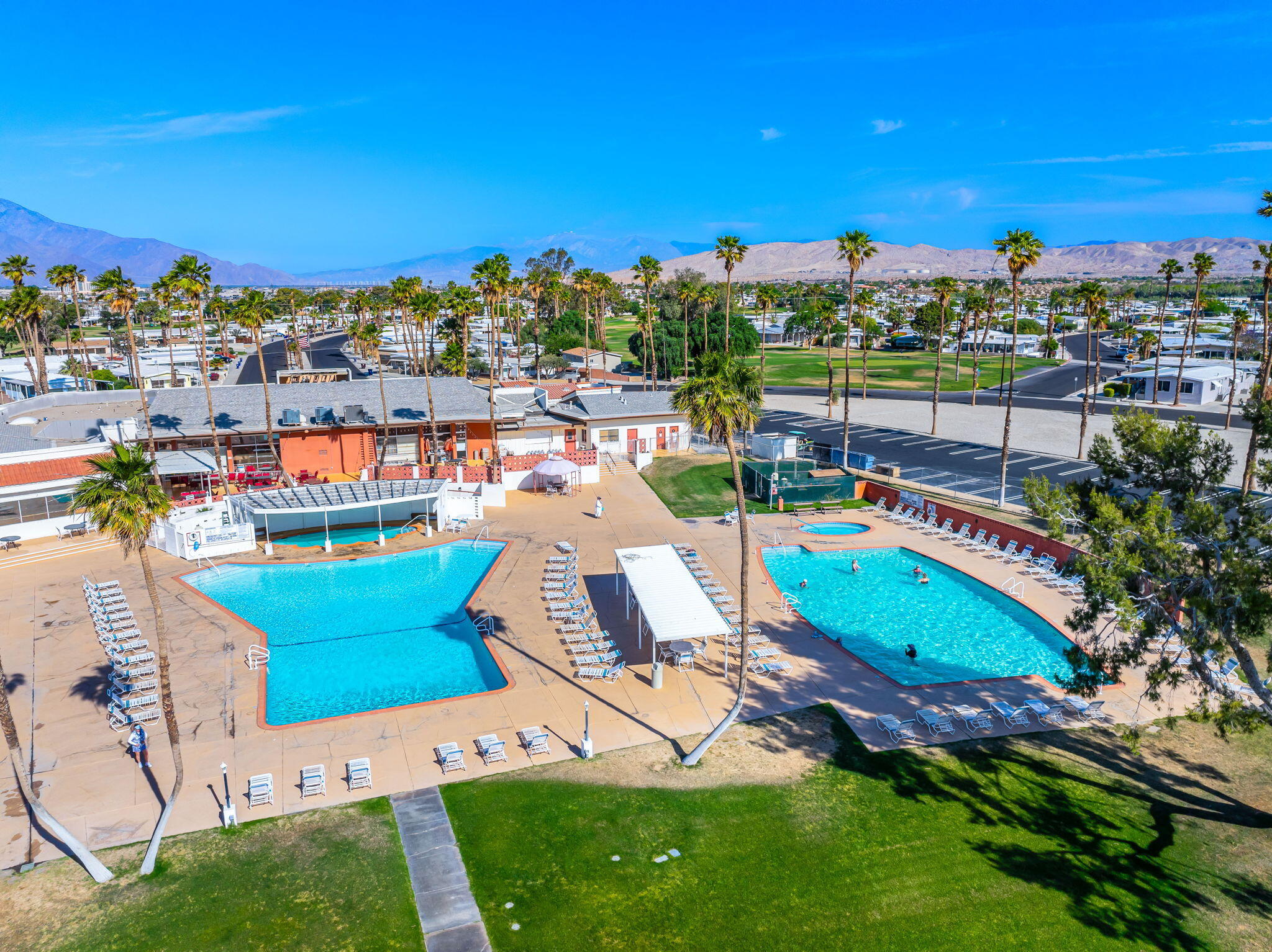 33204 Laredo Circle Thousand Palms, CA 92276 - Photo 55 of 62 58-web-or-mls-WM_Laura_0525_OPMG_058