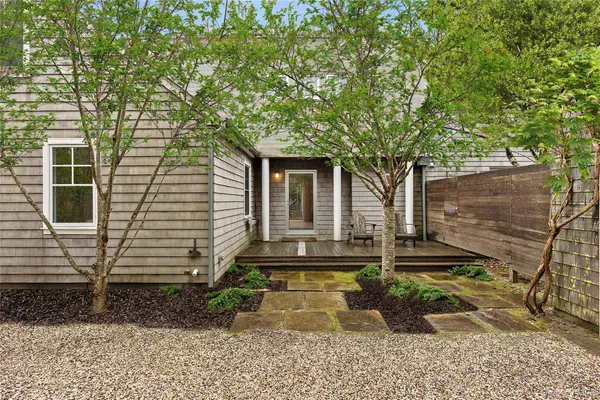 $4,600,000 | 54 Gardiner Drive, Amagansett, NY 11930