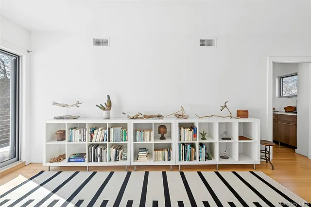 $4,600,000 | 54 Gardiner Drive, Amagansett, NY 11930