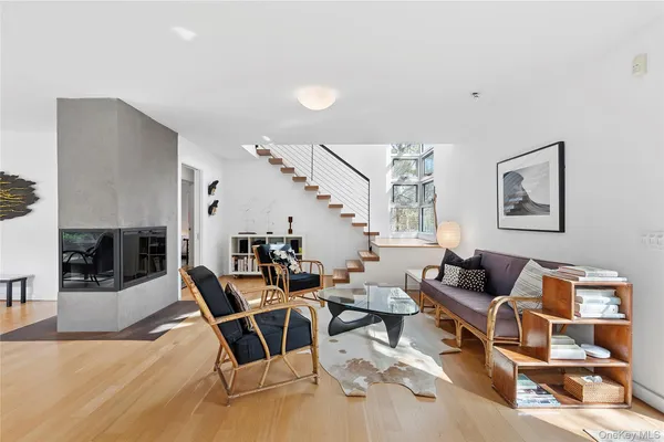 $4,600,000 | 54 Gardiner Drive, Amagansett, NY 11930