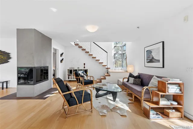 $4,600,000 | 54 Gardiner Drive, Amagansett, NY 11930