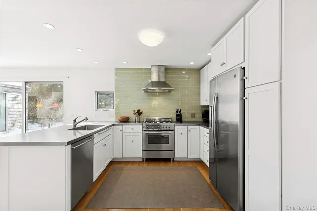 $4,600,000 | 54 Gardiner Drive, Amagansett, NY 11930