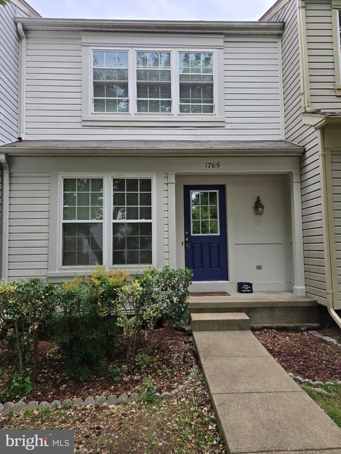 1765 Rochelle Court Woodbridge, VA 22192 - Photo 1 of 34 Charming home with inviting entrance.