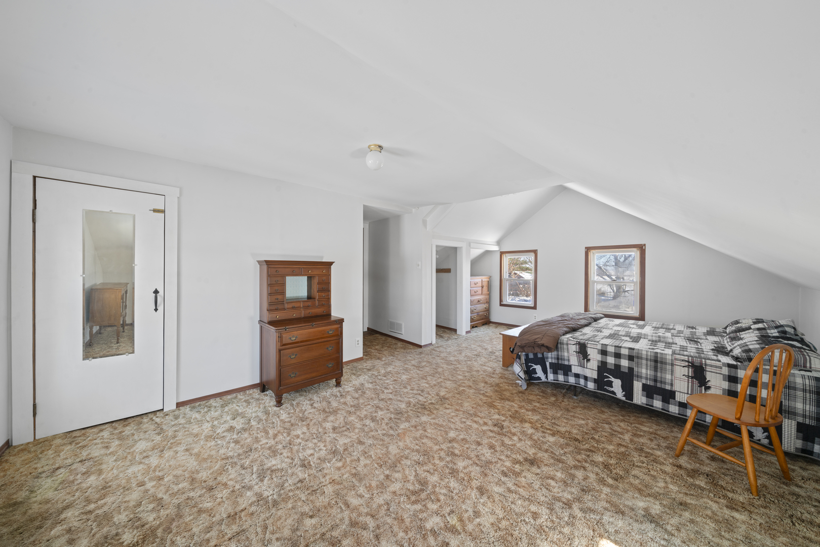 11410 Waterman Road Waterman, IL 60556 - Photo 17 of 51 Gallery Image 17