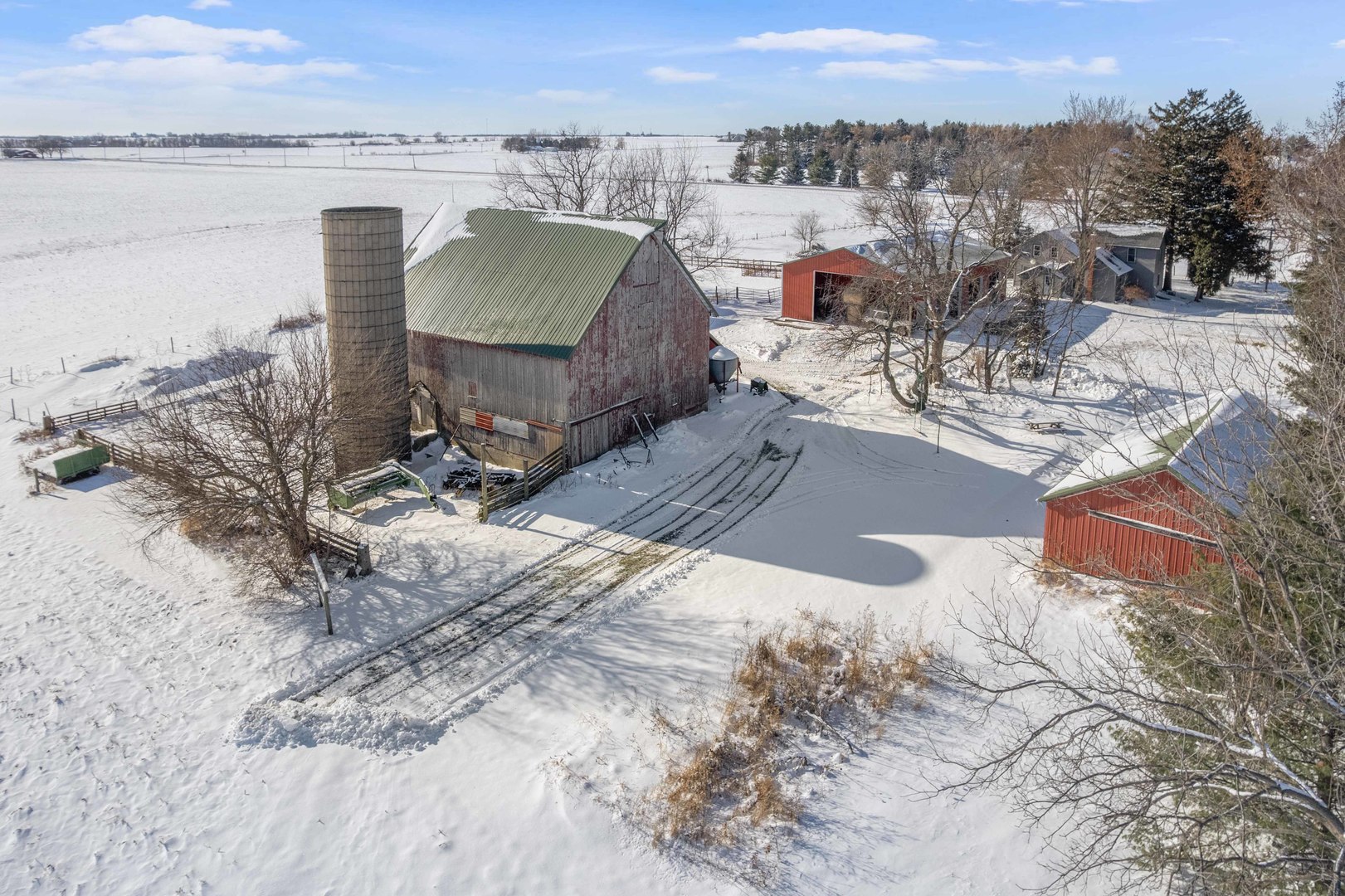 11410 Waterman Road Waterman, IL 60556 - Photo 3 of 51 Gallery Image 3