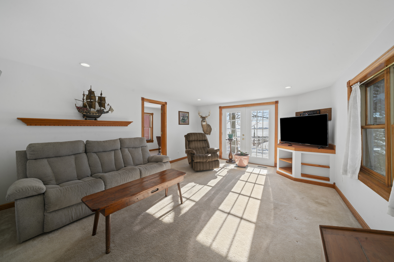 11410 Waterman Road Waterman, IL 60556 - Photo 9 of 51 Gallery Image 9