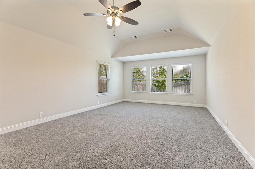 11428 Colonial Trace Road Fort Worth, TX 76244 - Photo 15 of 25 Gallery Image 15
