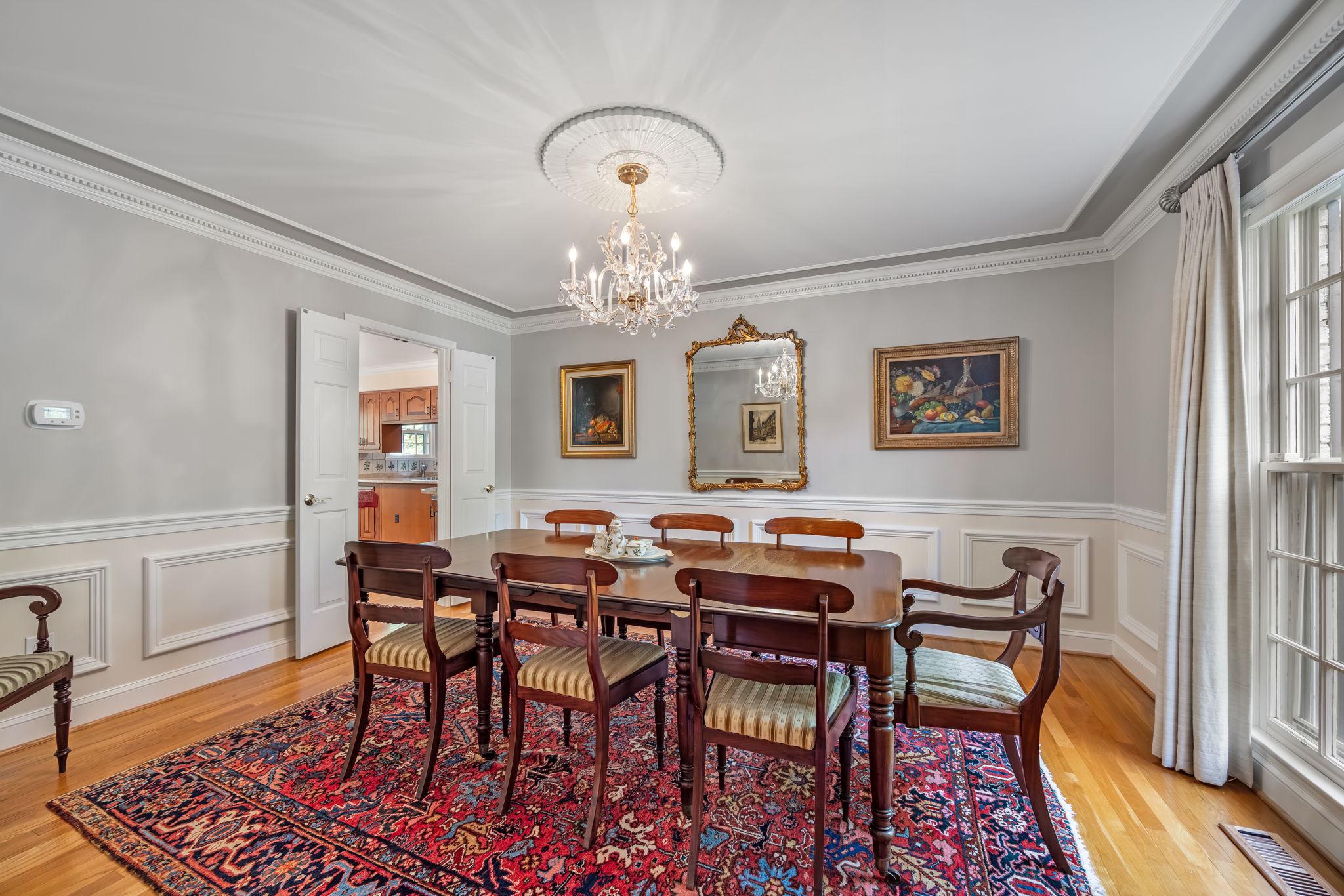 718 Ridge Drive McLean, VA 22101 - Photo 21 of 61 Elegant Dining Room