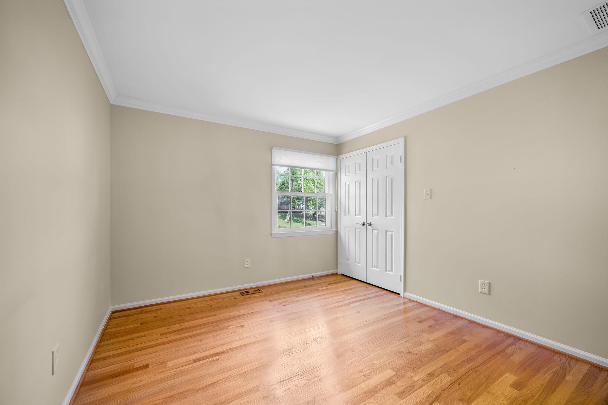 718 Ridge Drive McLean, VA 22101 - Photo 39 of 61 Upper Level Bedroom