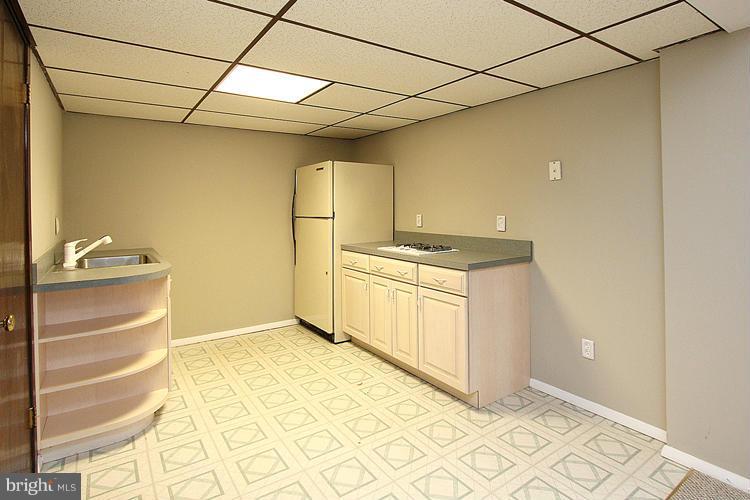 18905 Bloomfield Road Olney, MD 20832 - Photo 22 of 26 Basement