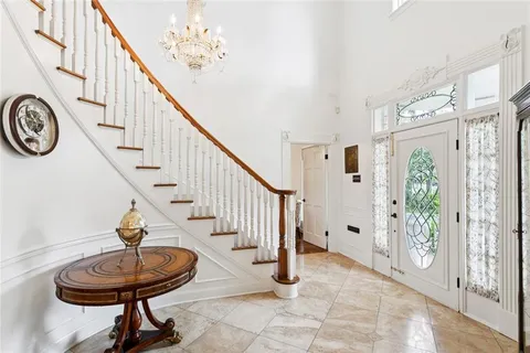 $1,700,000 | 5018 St Charles Avenue, New Orleans, LA 70115